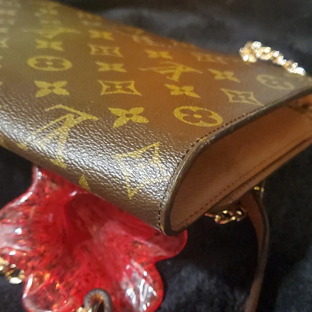 Louis Vuitton Bordeaux Bag with COA